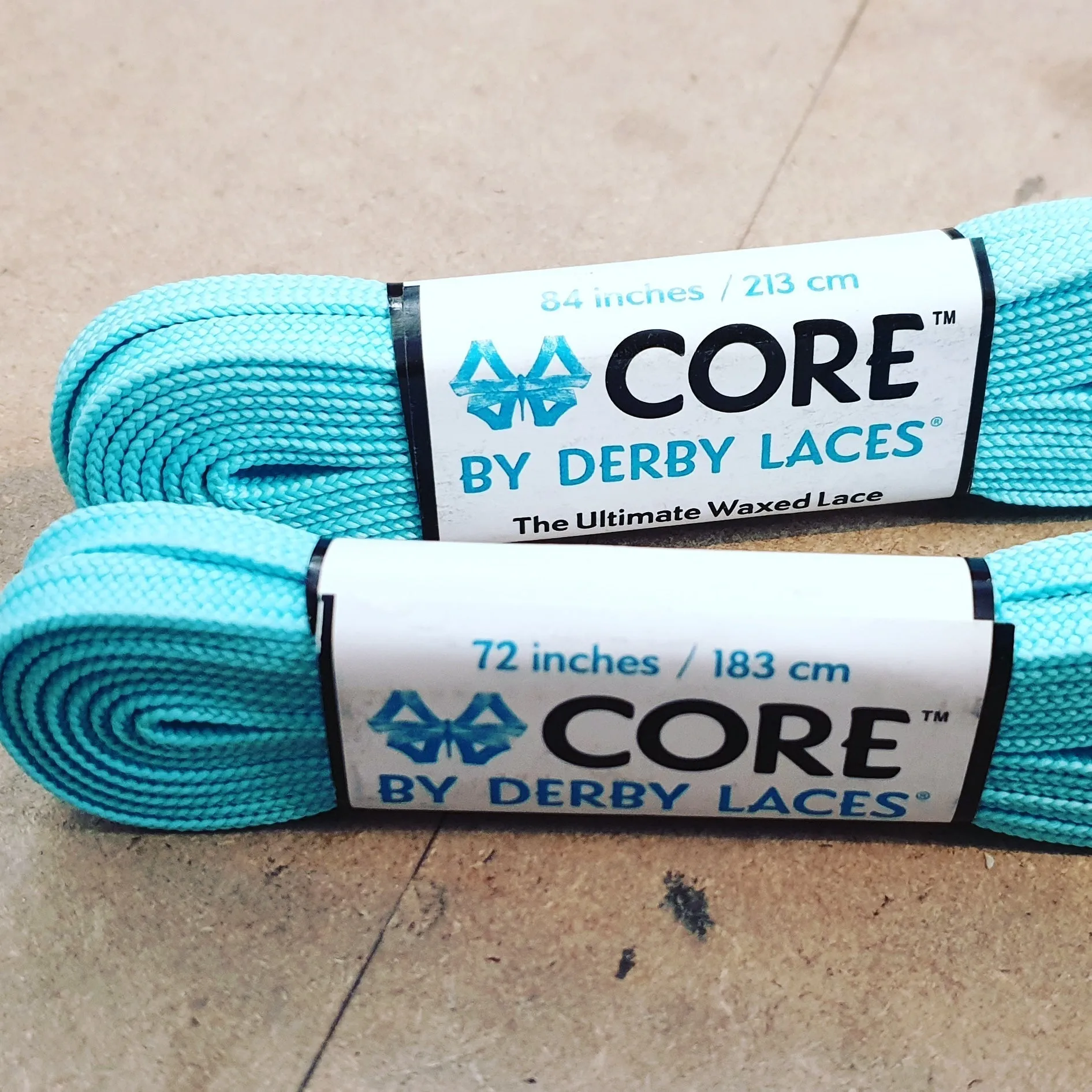 108''/274cm SOLID COLOUR Waxed Derby Laces