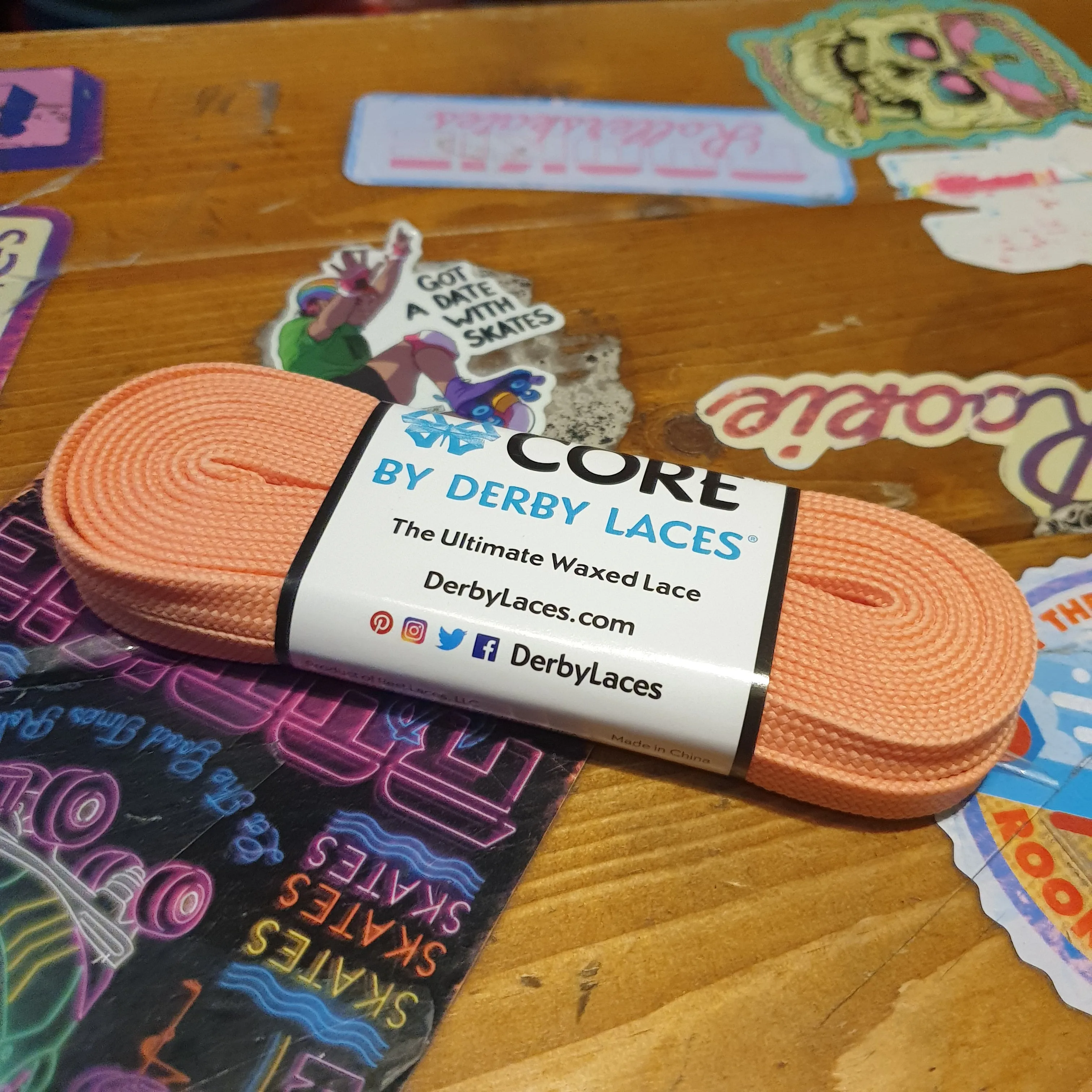 108''/274cm SOLID COLOUR Waxed Derby Laces