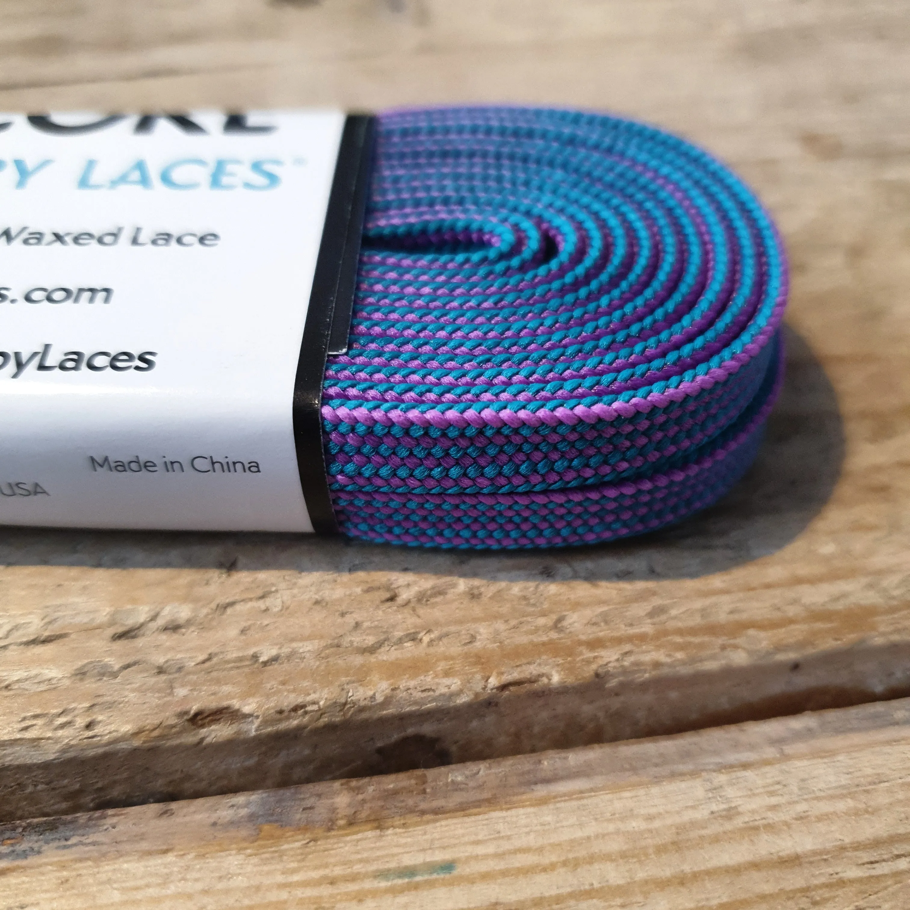 108''/274cm STYLE PATTERNED Waxed Derby Laces