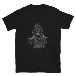 African Beauty by Samuel Friday - T-Shirt