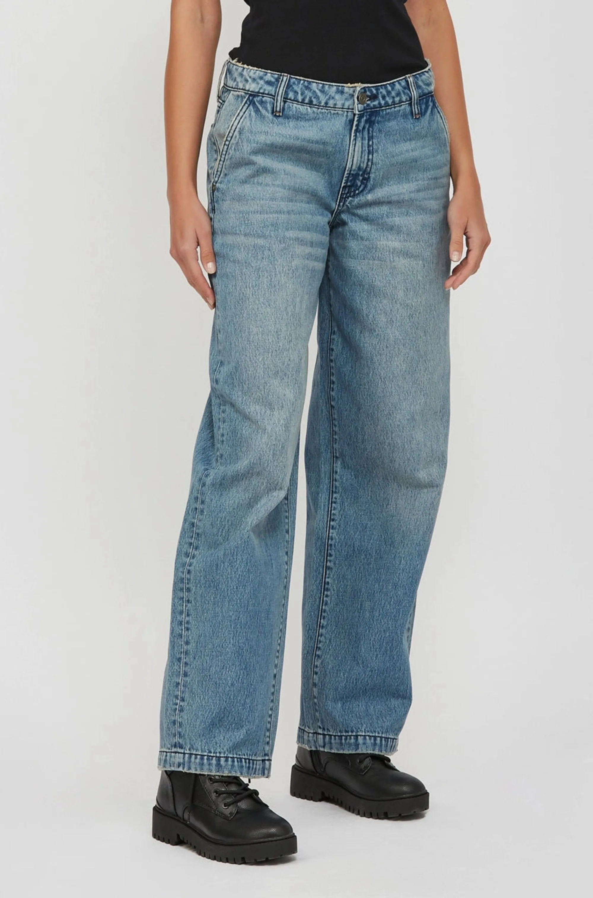 Alyx Mid-Rise Baggy Jean