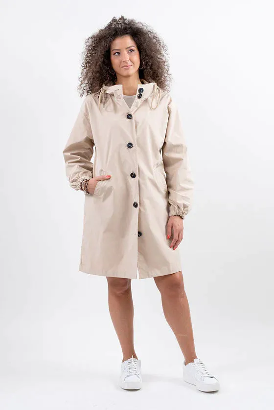 Jet-Set Voyager Rain Jacket